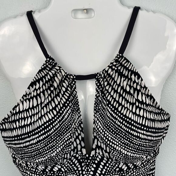 NWOT Kenneth Cole New York Tankini Top Size L - Picture 2 of 5